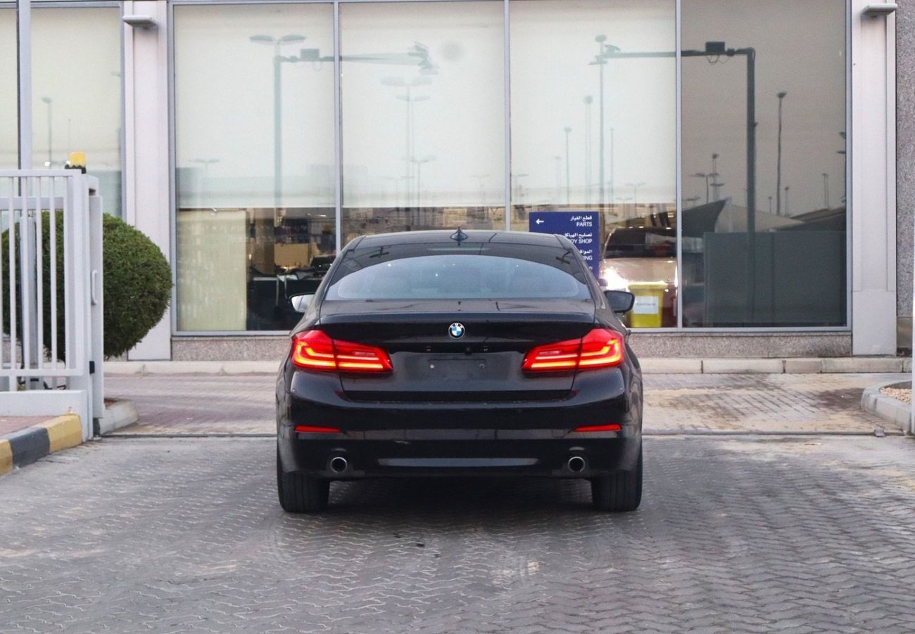بي أم دبليو 520i Executive 1.6L