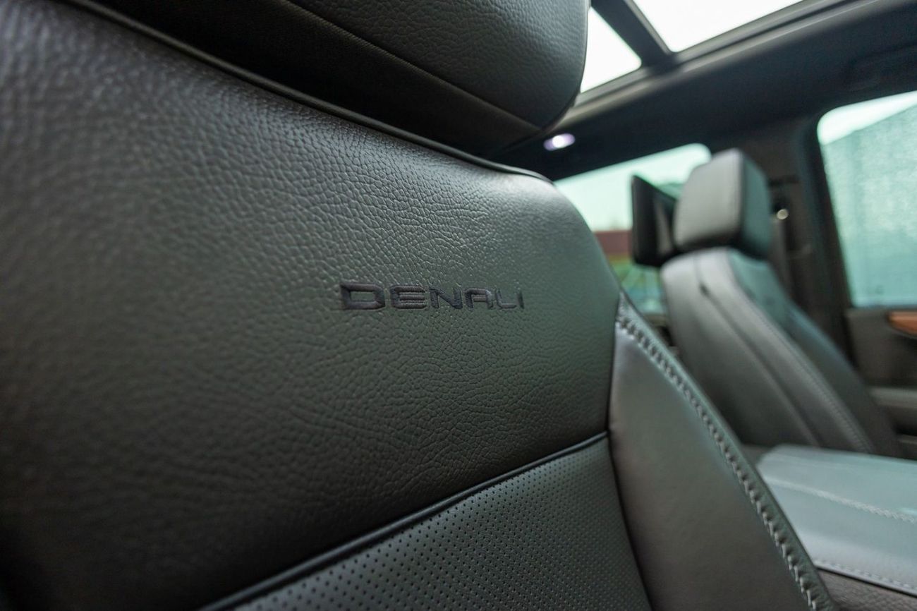 GMC Yukon XL DENALI GMC Yukon XL 2500 Denali 2025 GCC | Agency Warranty | Service Contract