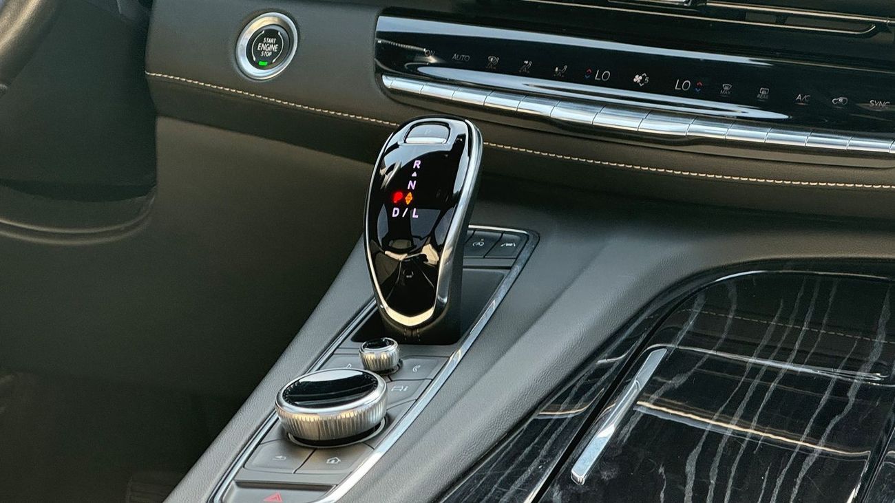 Cadillac Escalade Sport 2023 Agency Warranty GCC Low Mileage Full Service History