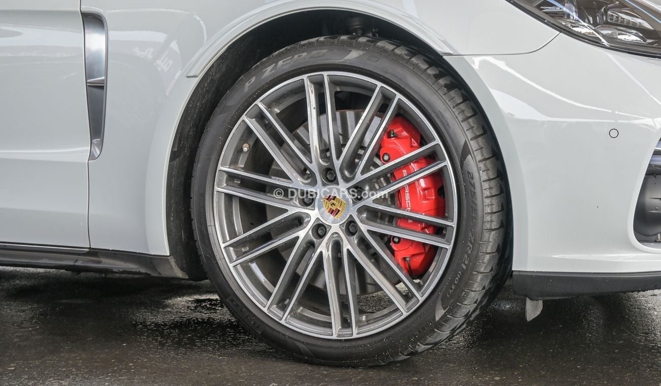 Porsche Panamera Turbo