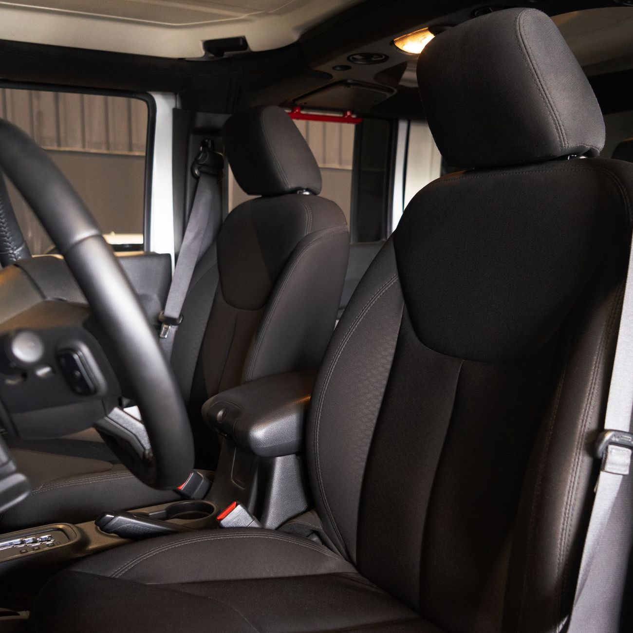 Jeep Wrangler Unlimited Sport 3.6L A/T AED 2,572 pm • 0% Downpayment • Wrangler Unlimited Sport • 1 Year Warranty