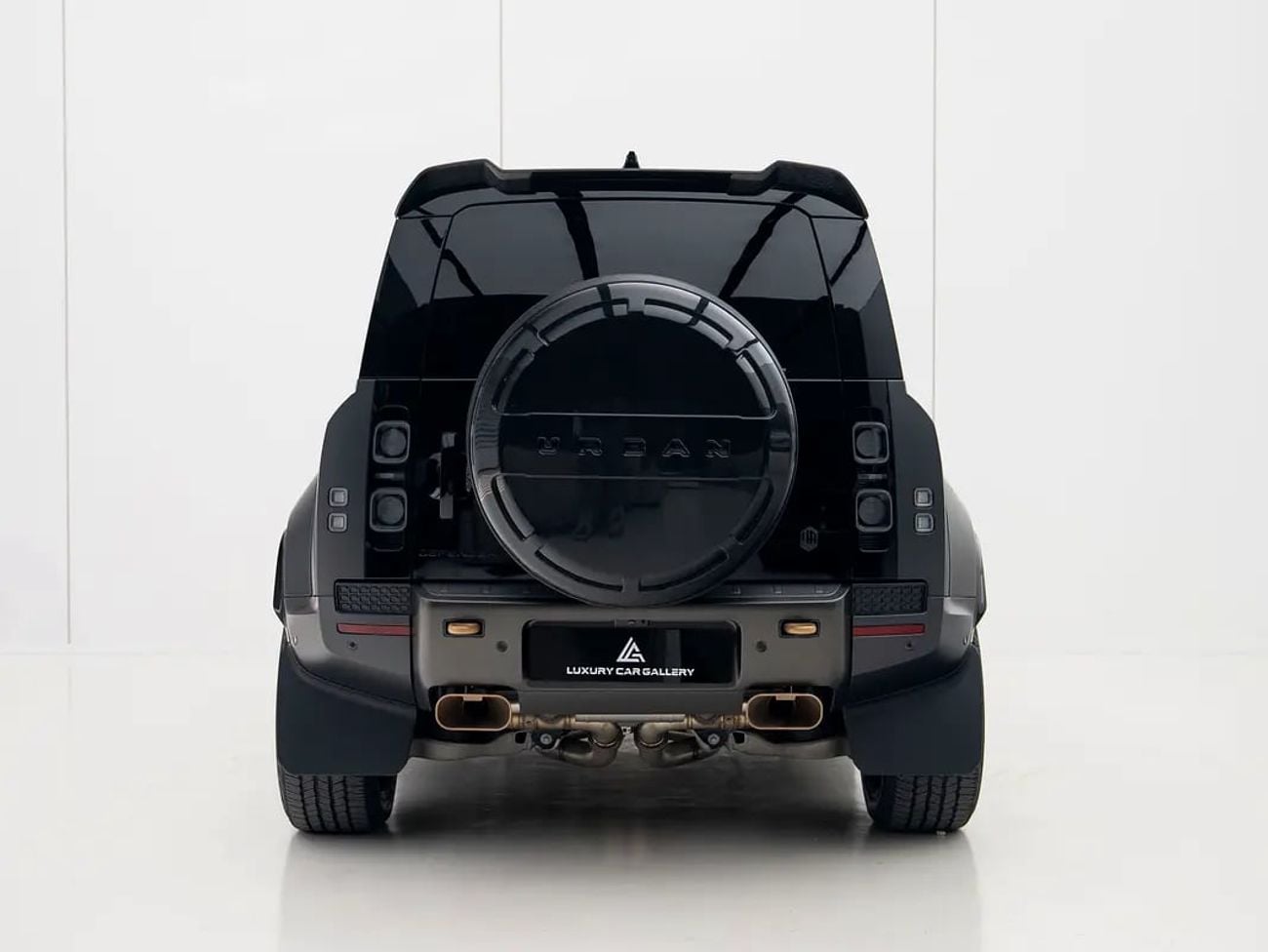 لاند روفر ديفندر 1 OF 1 URBAN AUTOMOTIVE OCTA | 4 YEAR WORLDWIDE WARRANTY | 700 BHP