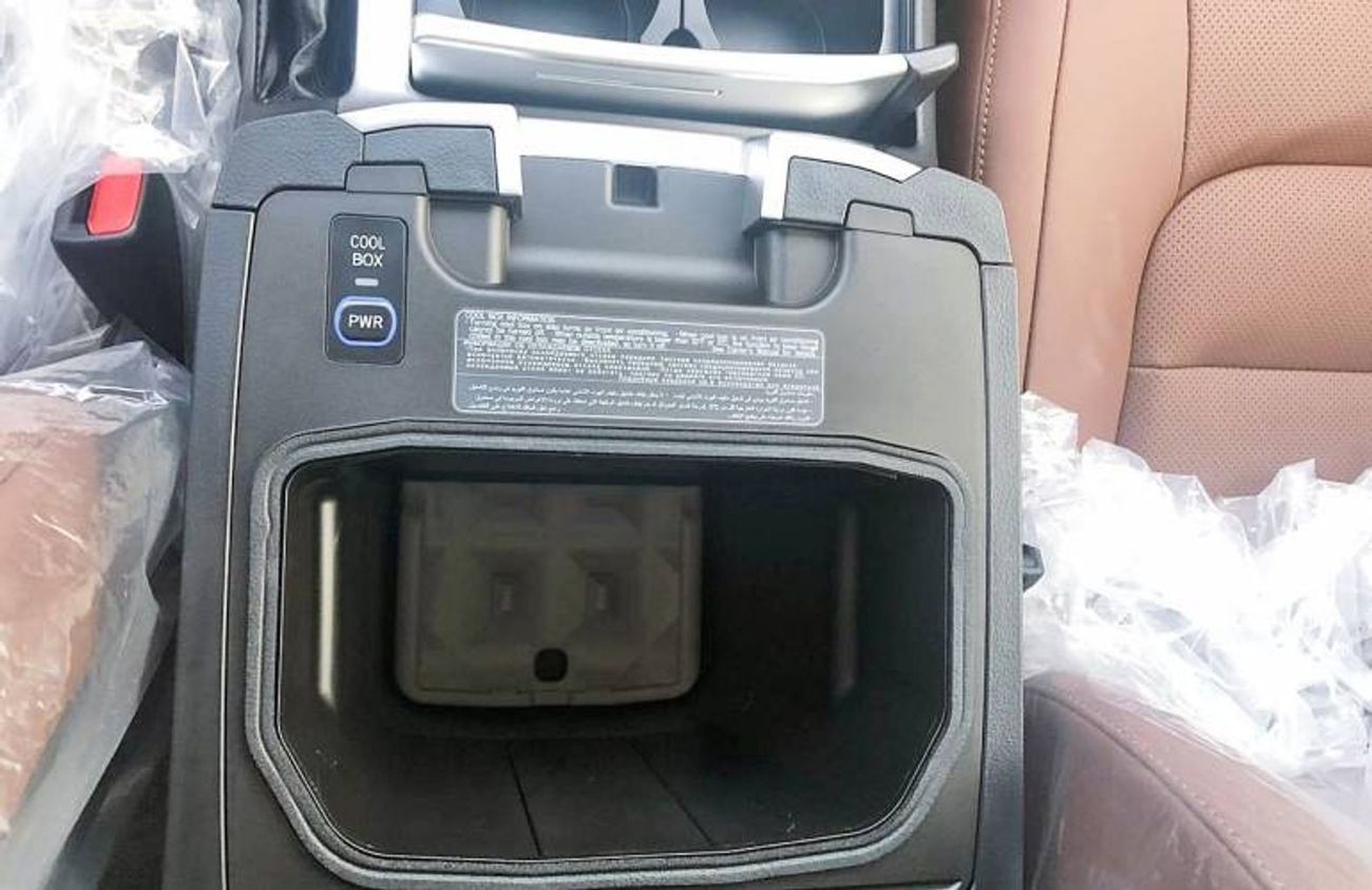 Toyota Toyoace Diesel 4.5L AT 2019 Model VX Full ( EXPORT ONLY )