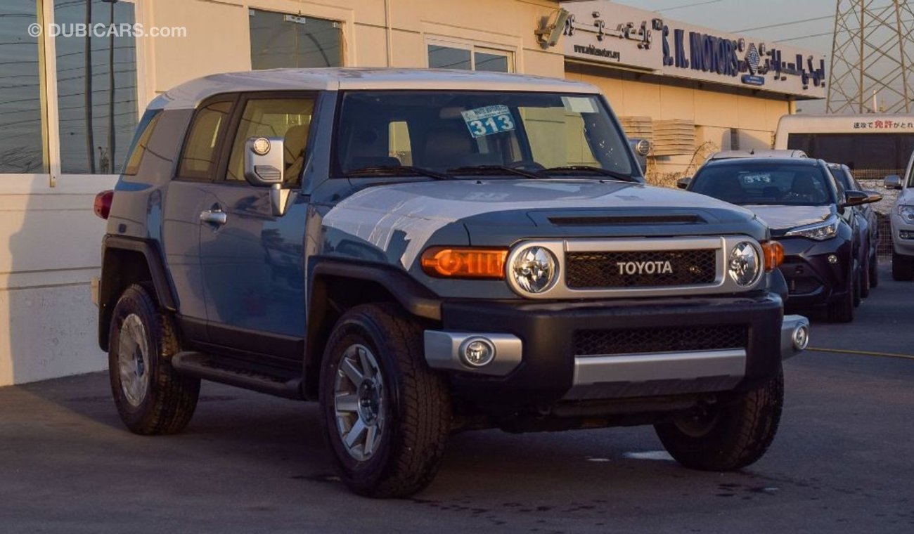 Toyota FJ Cruiser TOYOTA FJ  CRUSER 4.0L MY 2021 GCC PRICE FOR EXPORT