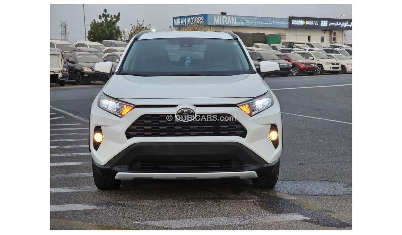 تويوتا راف ٤ 2020 Toyota Rav4 XLE 2.5l V4 /
