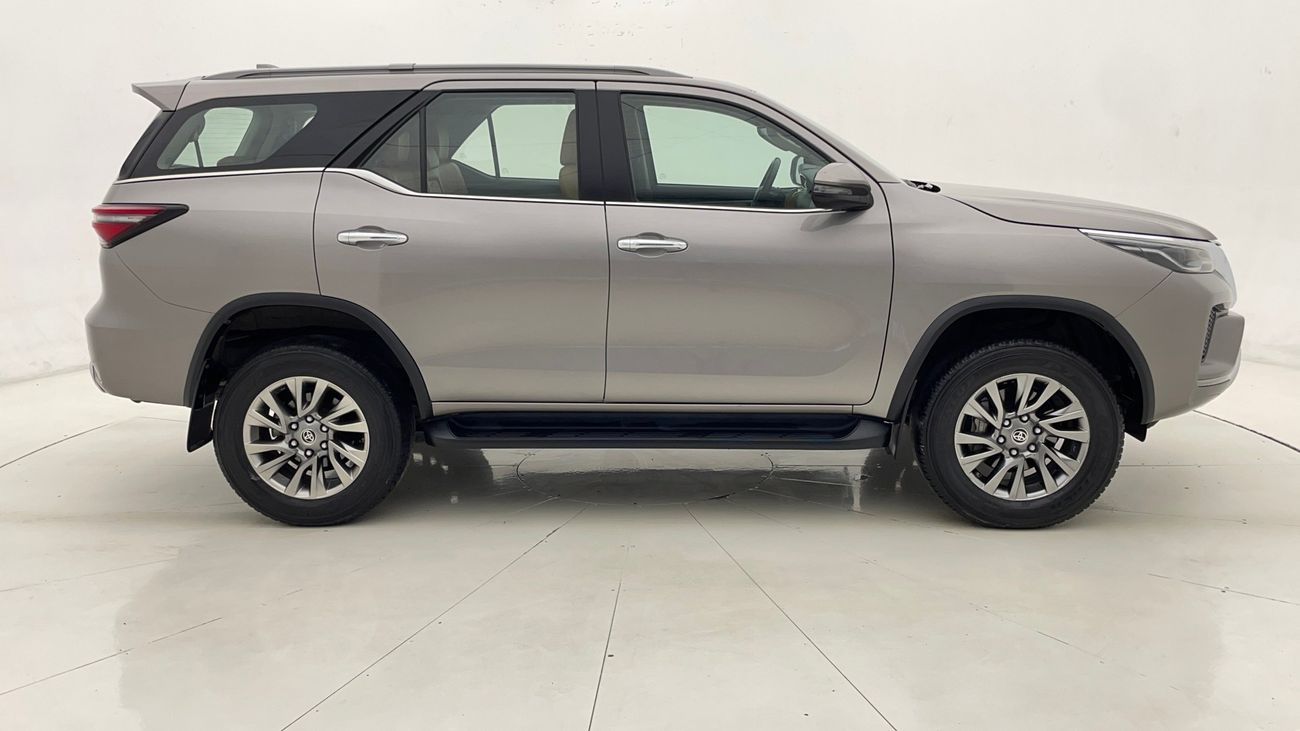 Toyota Fortuner VXR 4 | Zero Down Payment | Home Test Drive