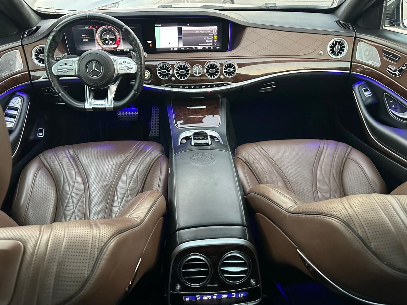 مرسيدس بنز S 63 AMG Std 4.0L (612 HP)