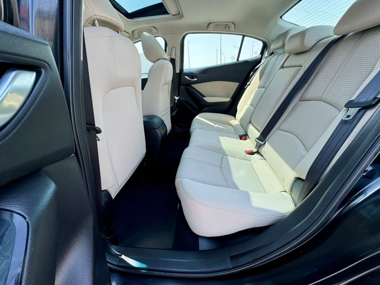 Mazda 3 SE 799x36 -Monthly I GCC I Sunroof, Cruise, Camera,I Accident Free