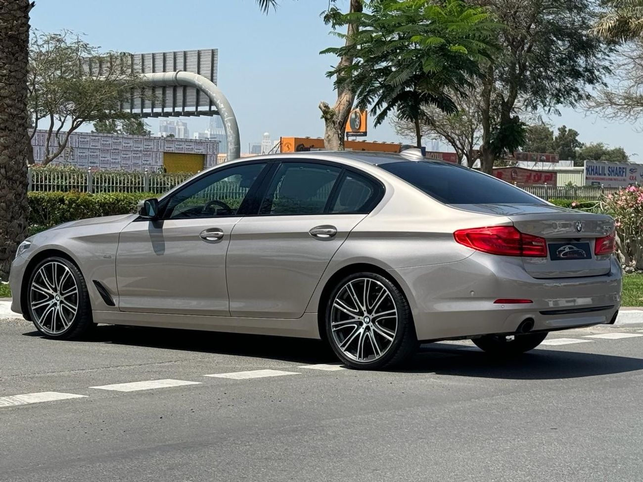 BMW 530i M Sport BMW 530I SPORT LINE 2017 M KIT GCC FULL SERVICE HISTORY-2 KEY