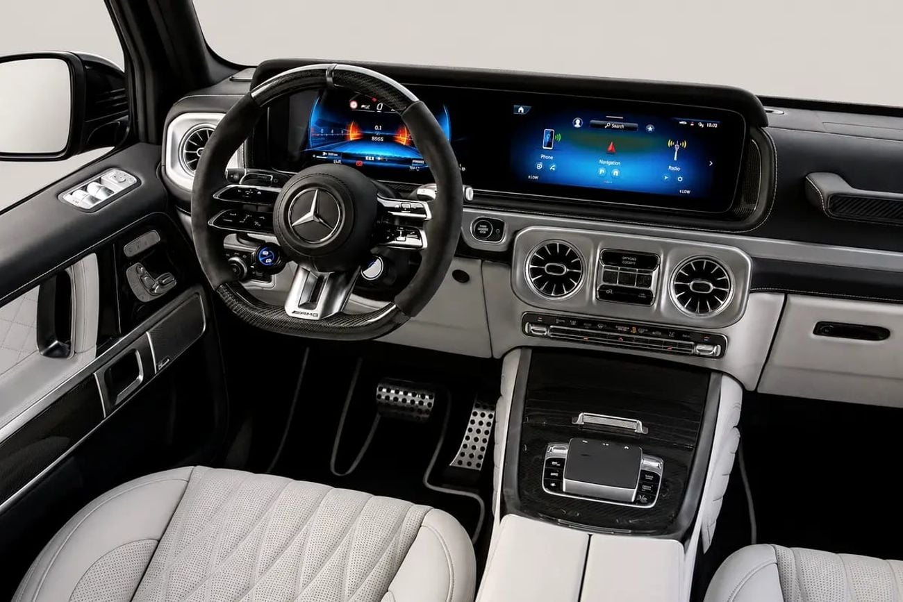 مرسيدس بنز G 63 AMG MERCEDES G63 AMG - FULL CARBON FIBRE -BRAND CONDITION
