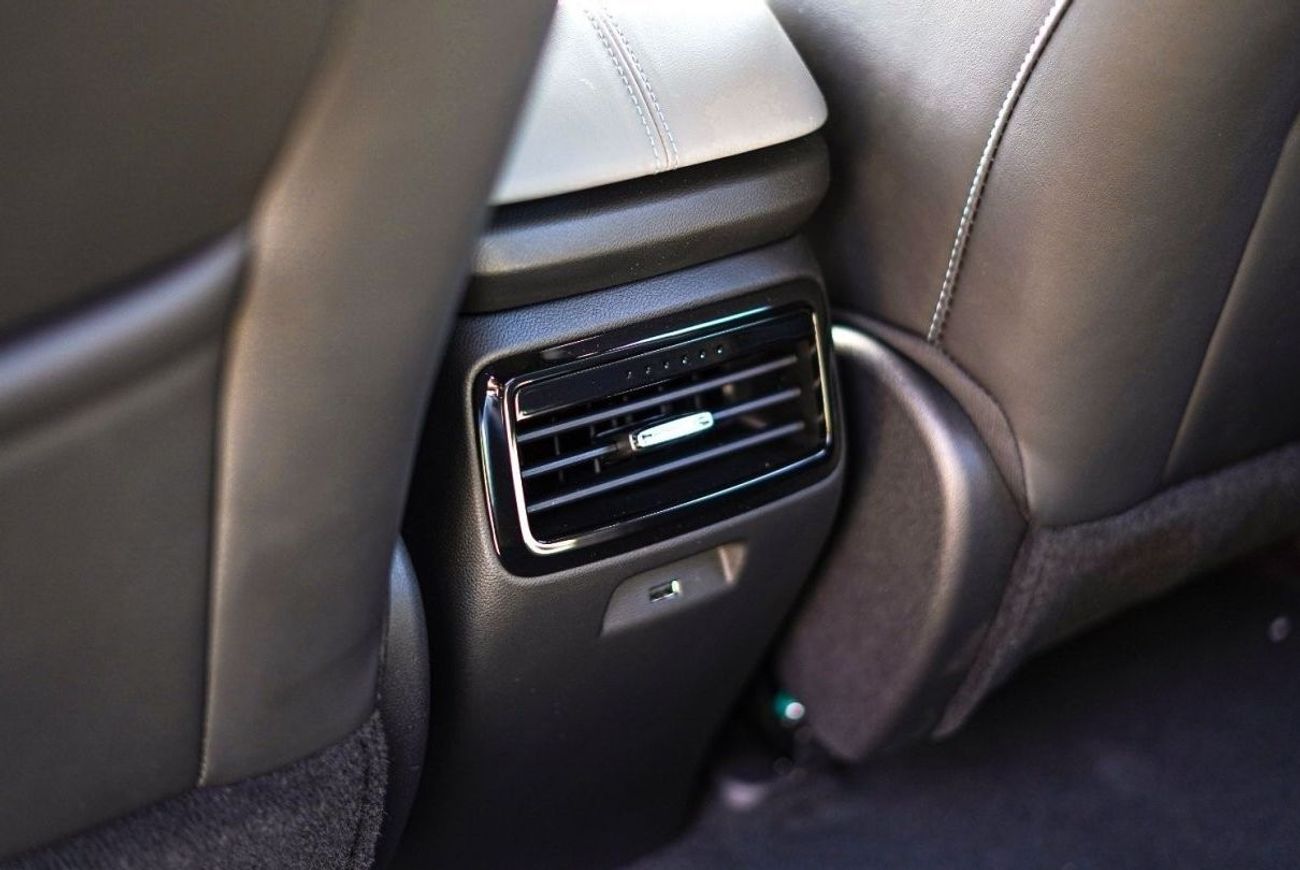 Hycan Z03 2023 HYCAN Z03 / BATTERY RANGE (510 KM) / WARRANTY