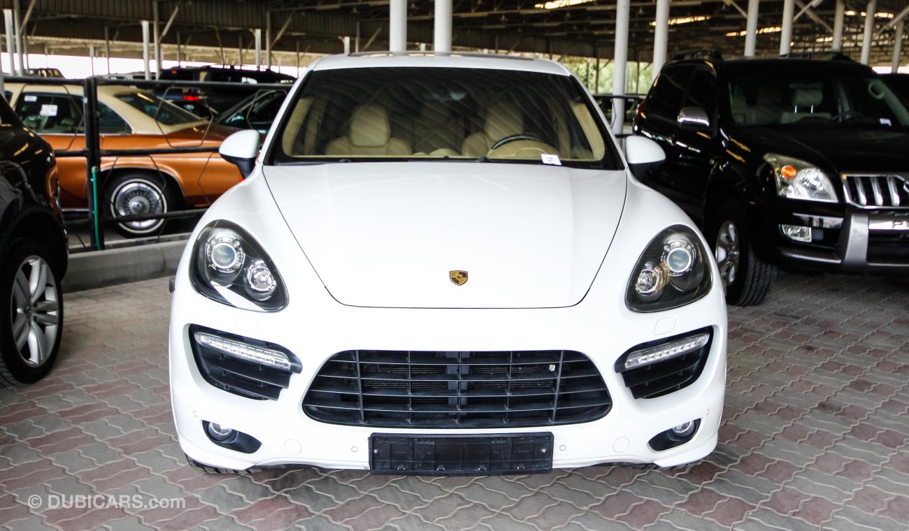 Porsche Cayenne GTS