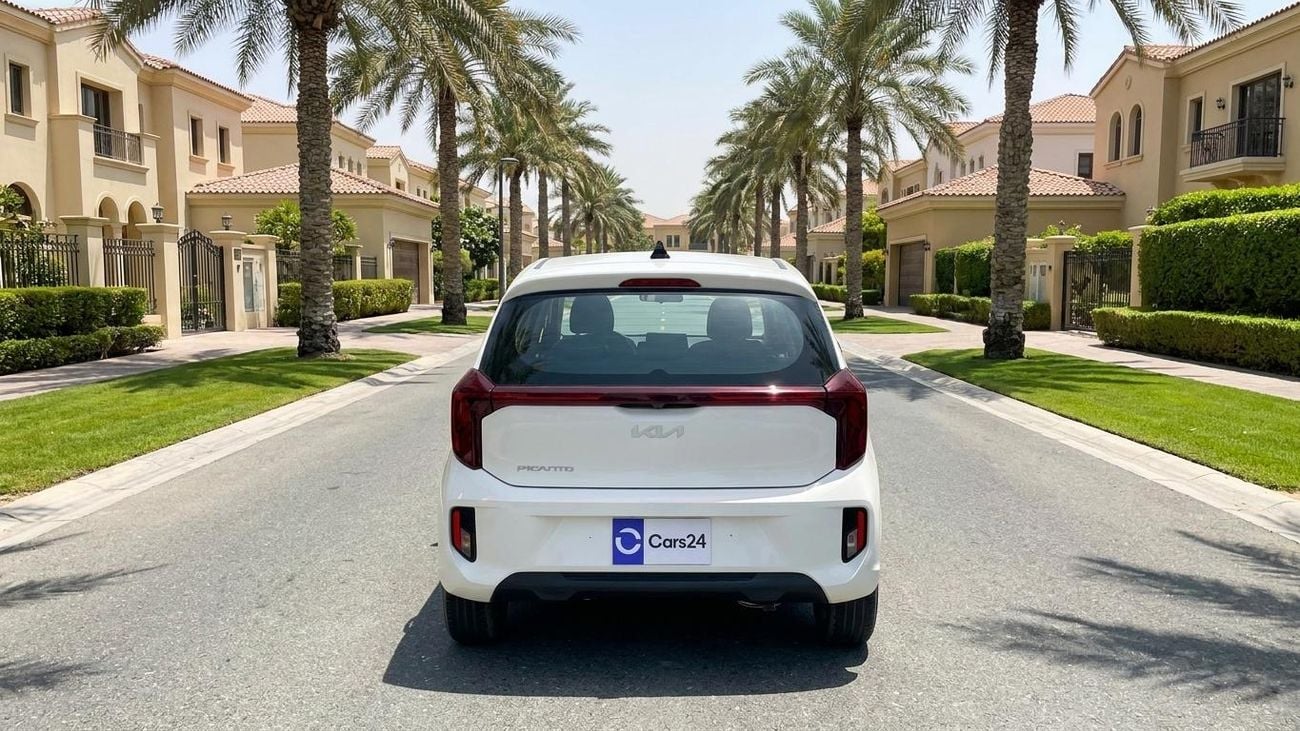 كيا بيكانتو LX كارس24 هي سوق ضخم للسيارات المستعملة موثوق ومضمون ٪كارس24 هي سوق ضخم للسيارات المستعملة موثوق ومضمون