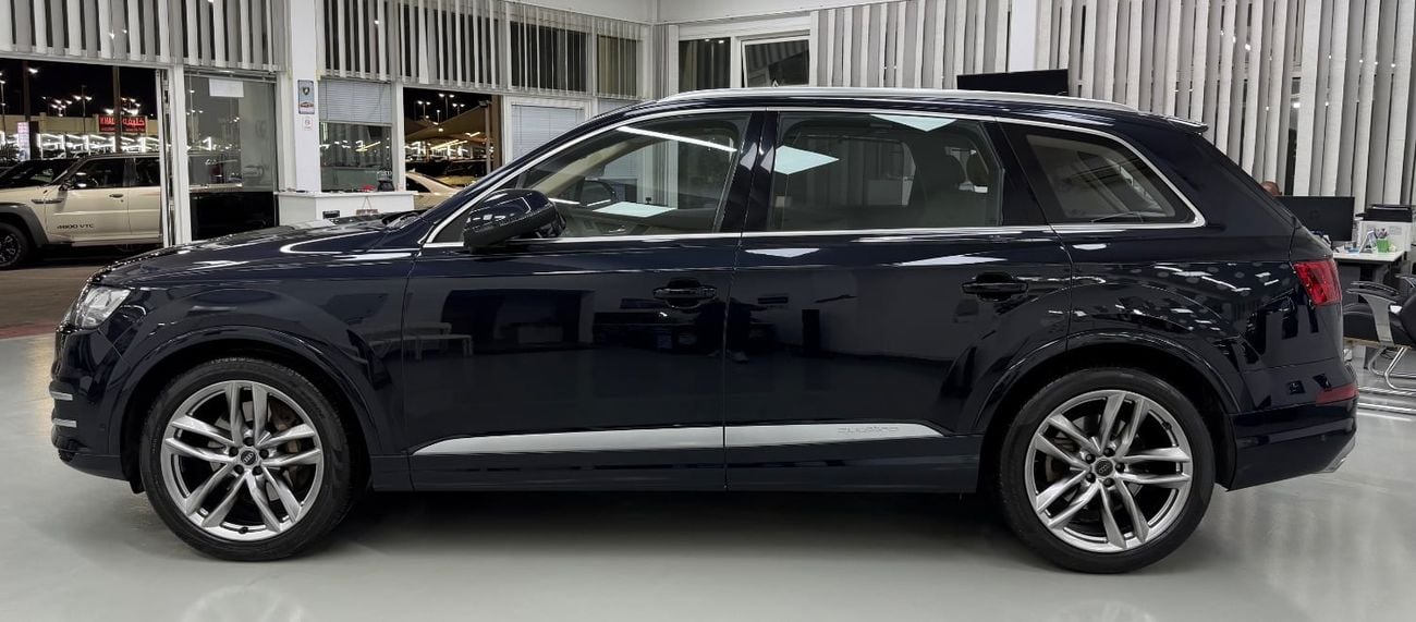 أودي Q7 45 TFSI quattro S-Line Luxury 3.0L