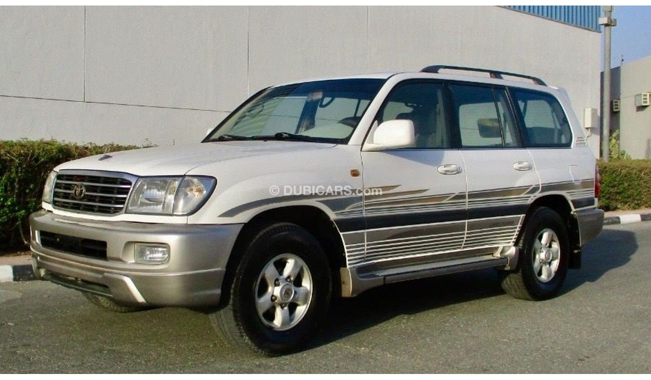 تويوتا لاند كروزر تويوتا لاند كروزر 2002 خليجي 6 سيلندر بحاله ممتازه صبغ وكاله