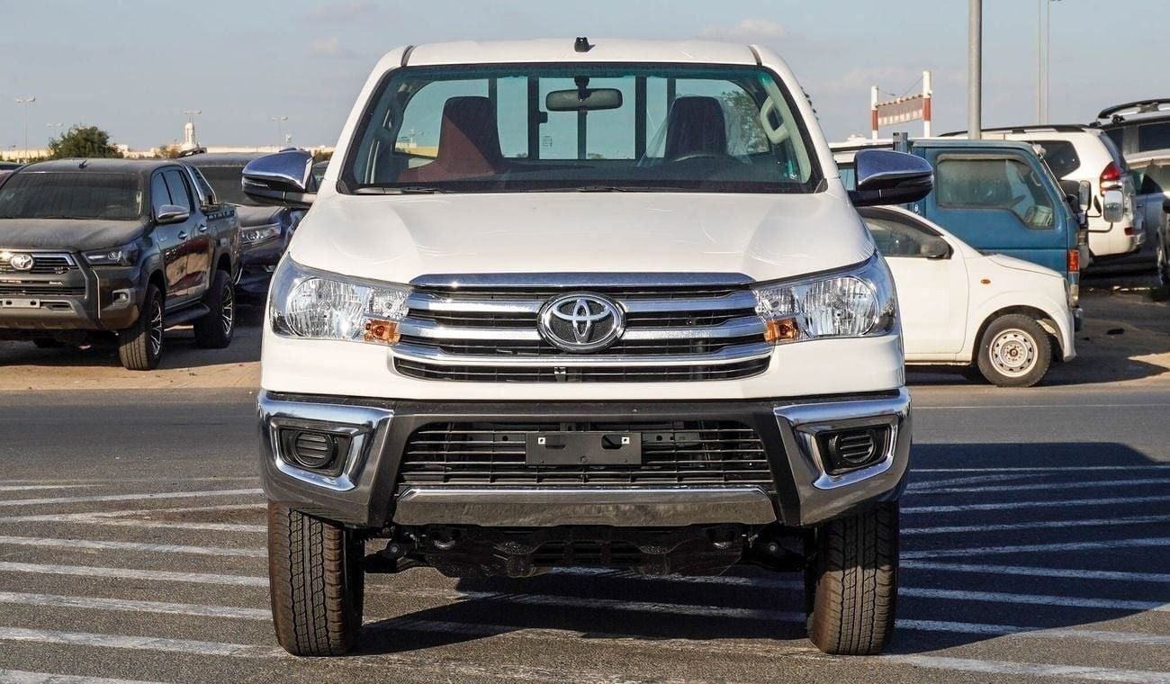 تويوتا هيلوكس GLS 2.7L 4WD M/T