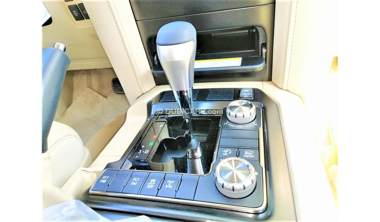 تويوتا لاند كروزر v6 gxr  جراند تورينج فول ابشن