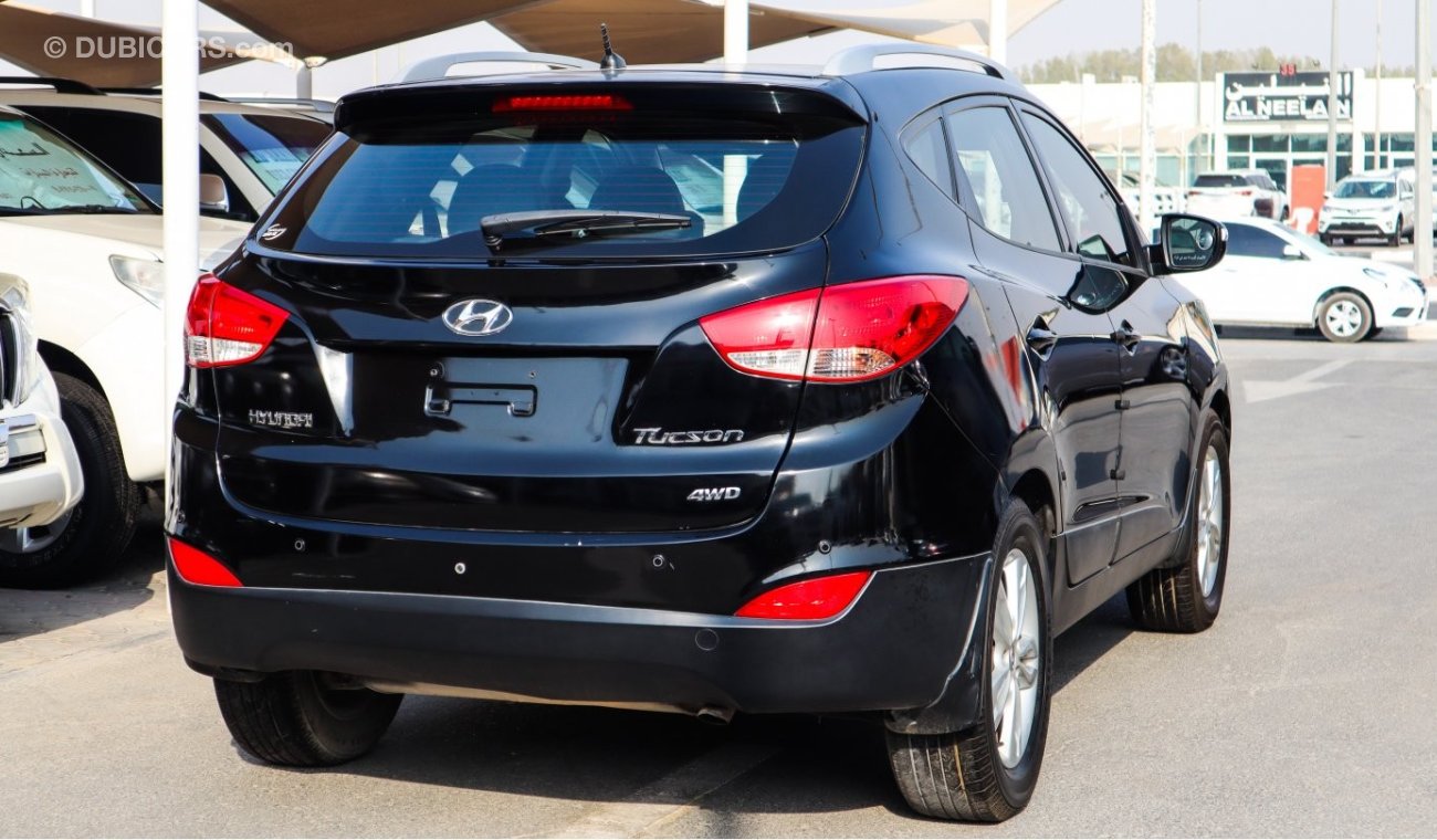 Hyundai Tucson Tucson 2014 full option GCC clean car