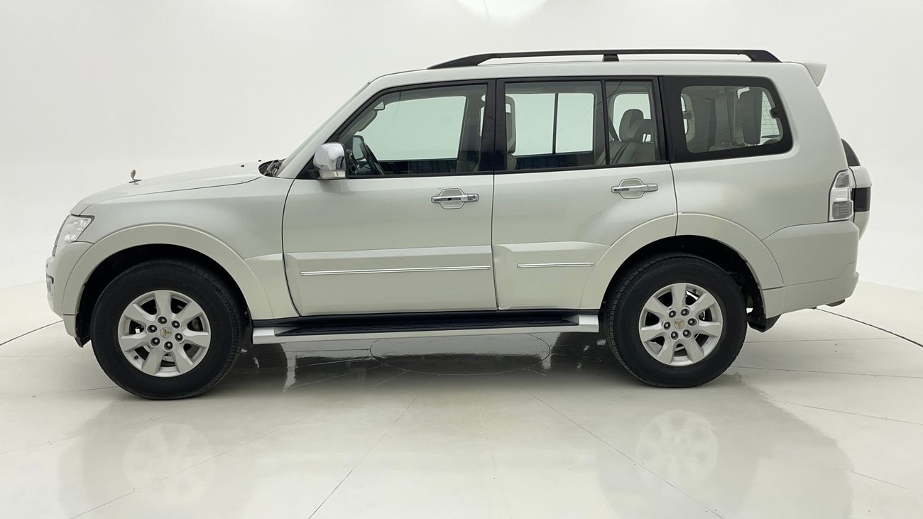 Mitsubishi Pajero GLS HIGHLINE 3 | Zero Down Payment | Free Home Test Drive