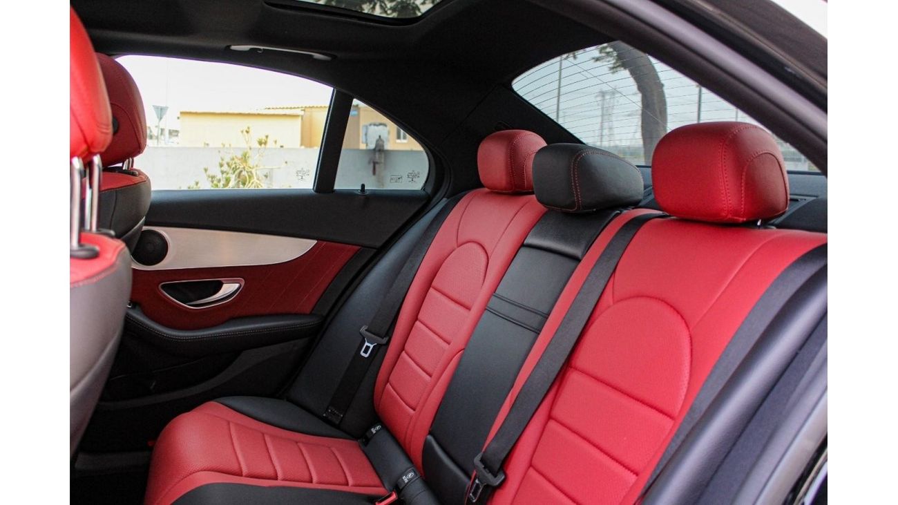 Mercedes-Benz C 300 AMG Pack MERCEDES-BENZ C300 4MATIC