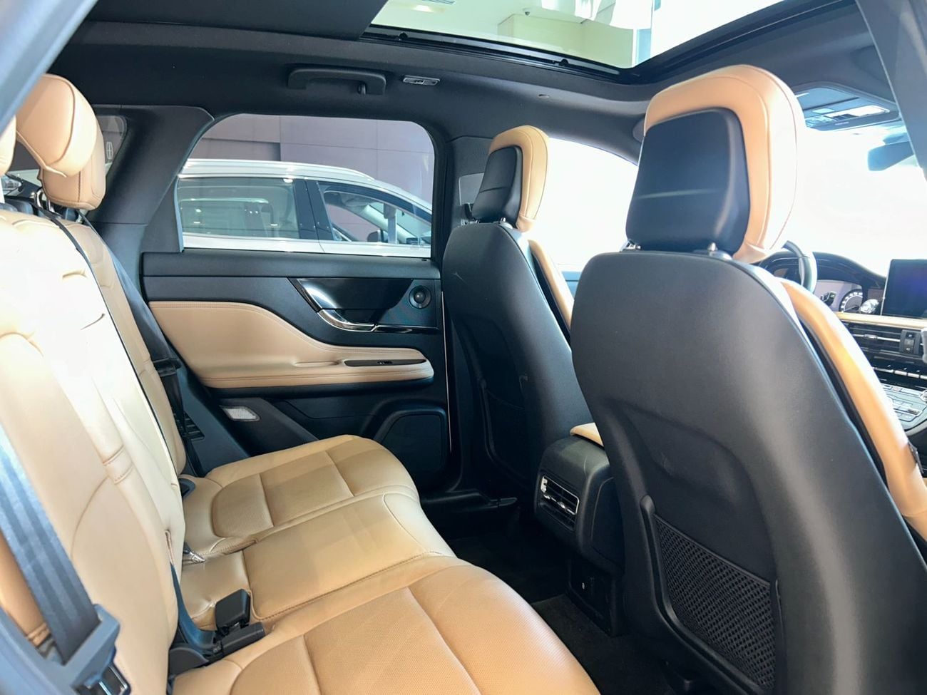 لينكولن كورساير COR320 CORSAIR RESERVE / AL TAYER MOTORS / AL QOUZ SHOWROOM