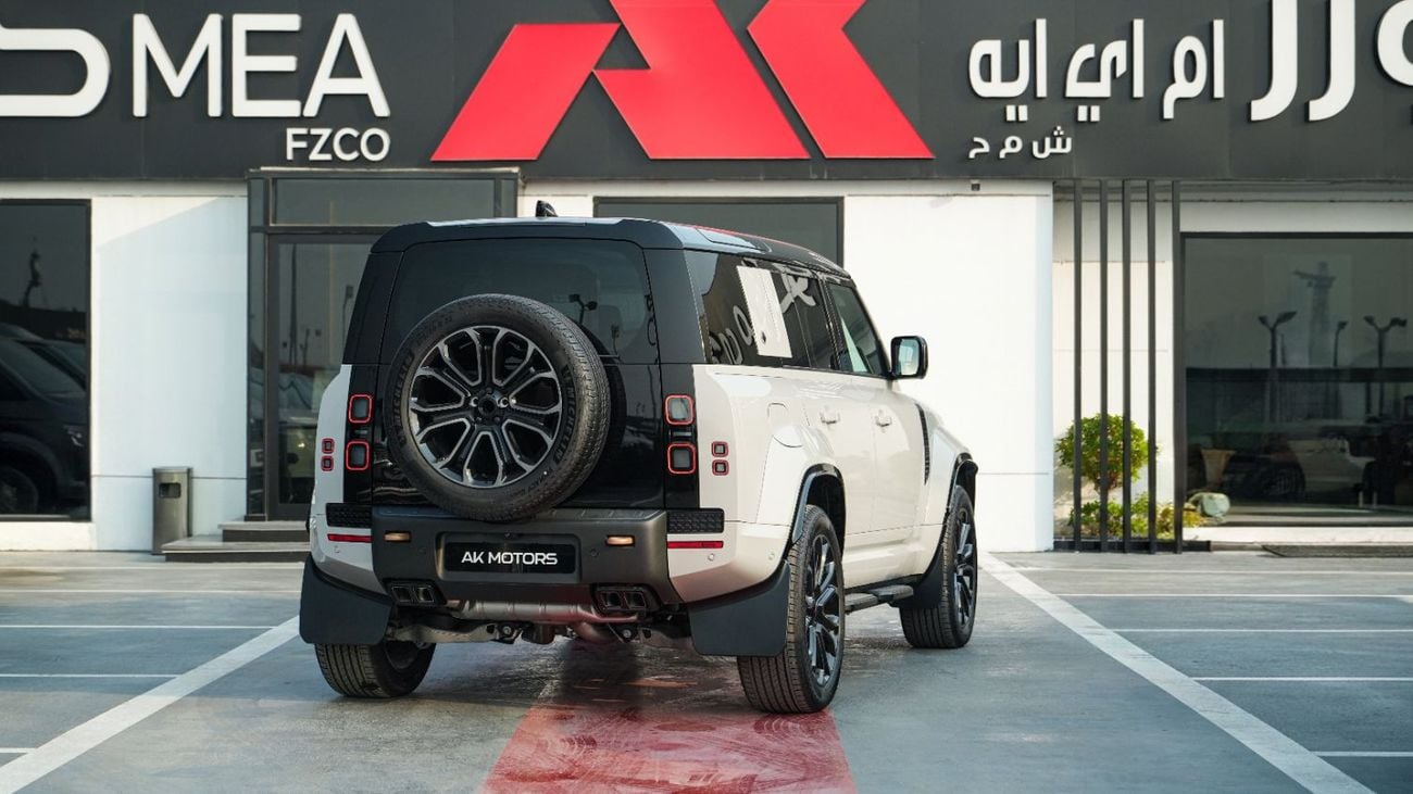 Land Rover Defender OCTA Borasco Grey 2026MY Export Only