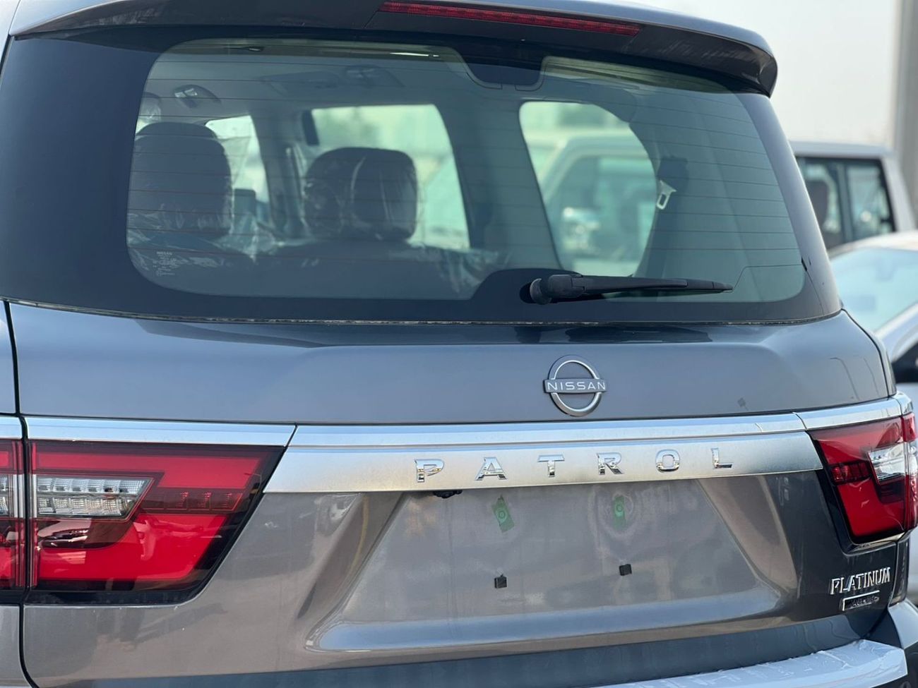 نيسان باترول LE Platinum 5.6L