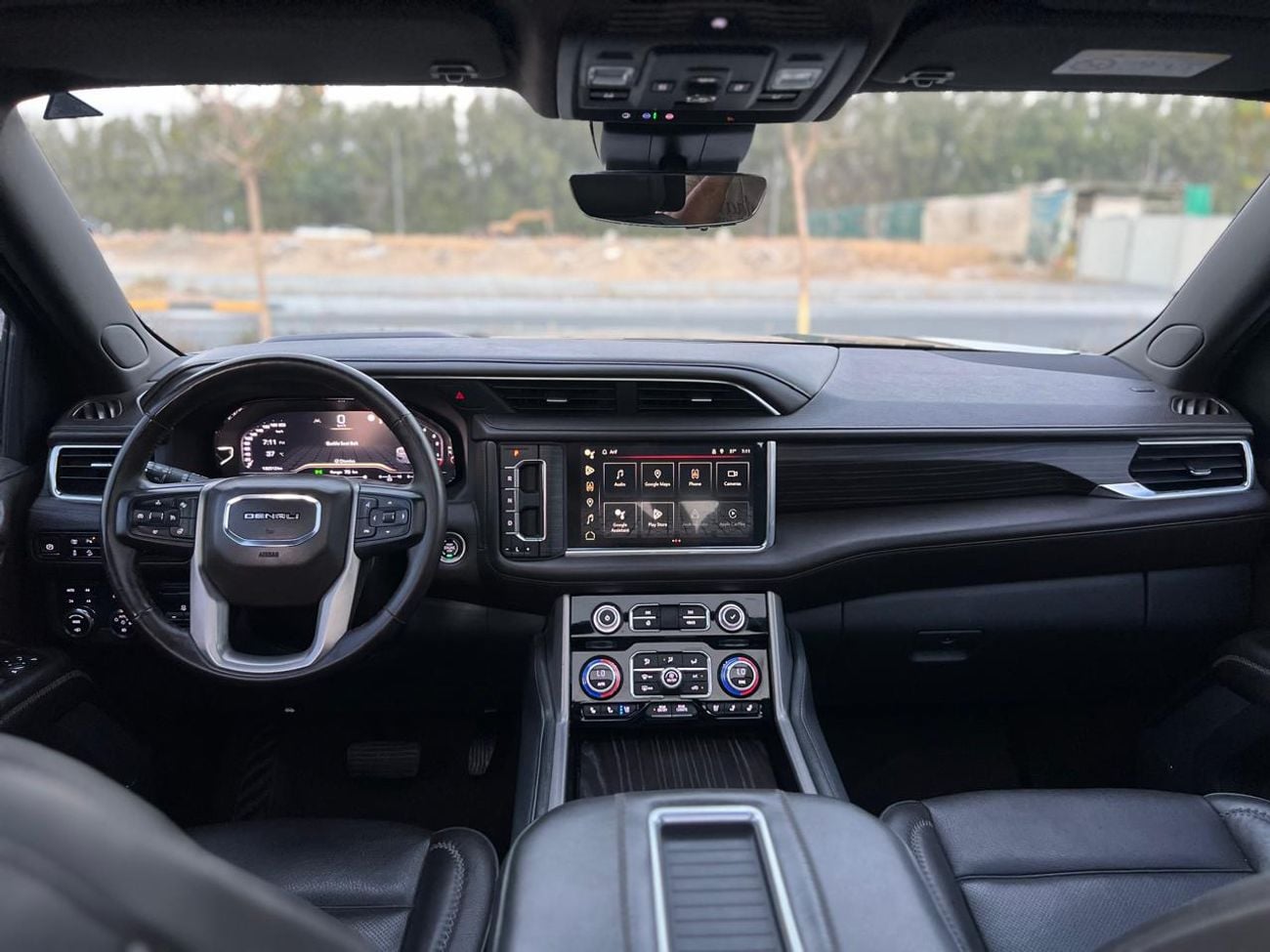 GMC Yukon DENALI