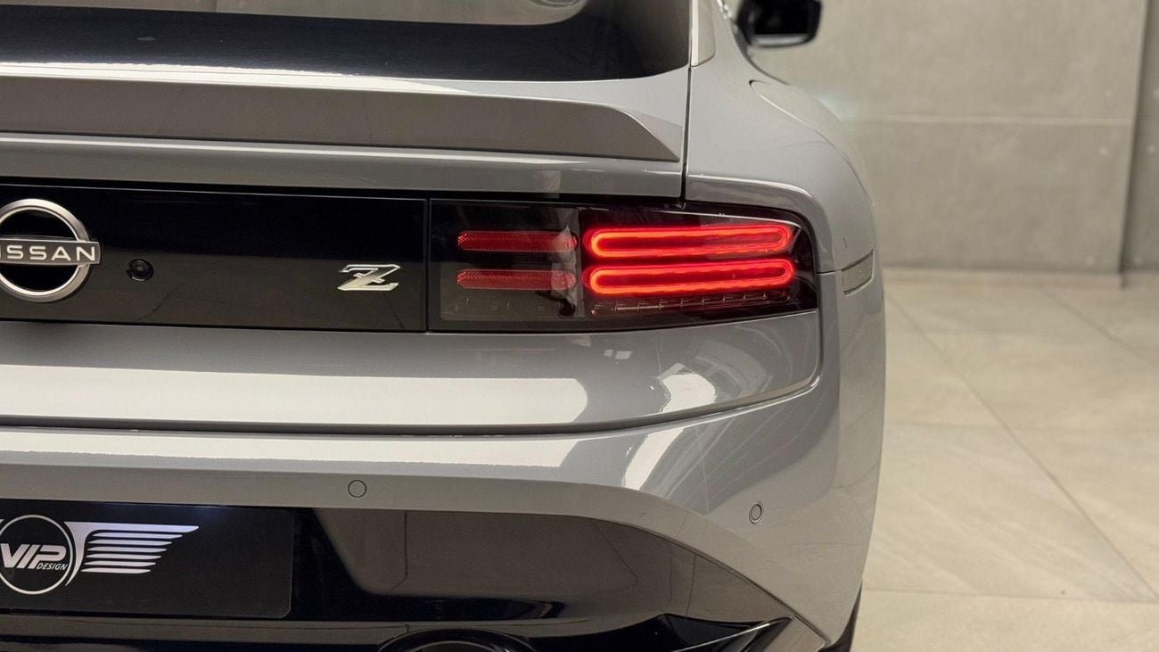 نيسان Z AT Performance 3.0L