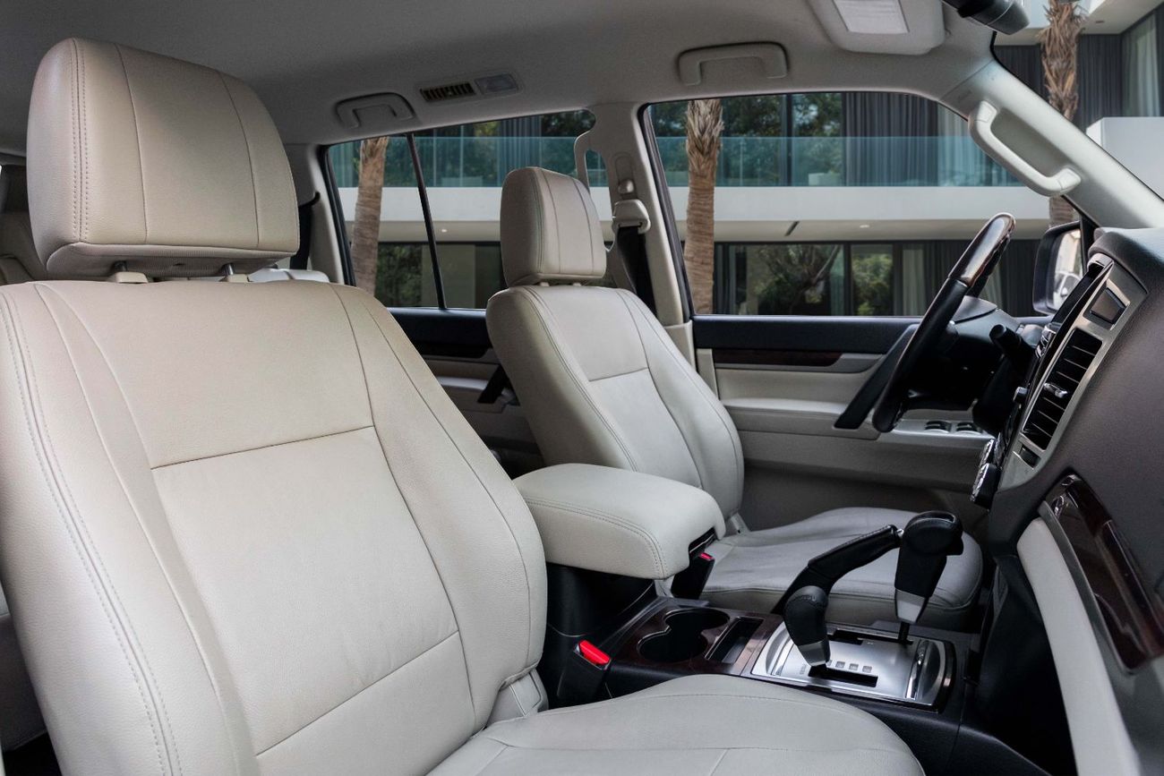 Mitsubishi Pajero Shogun GLS | 1,469 P.M  | 0% Downpayment | Immaculate Condition!