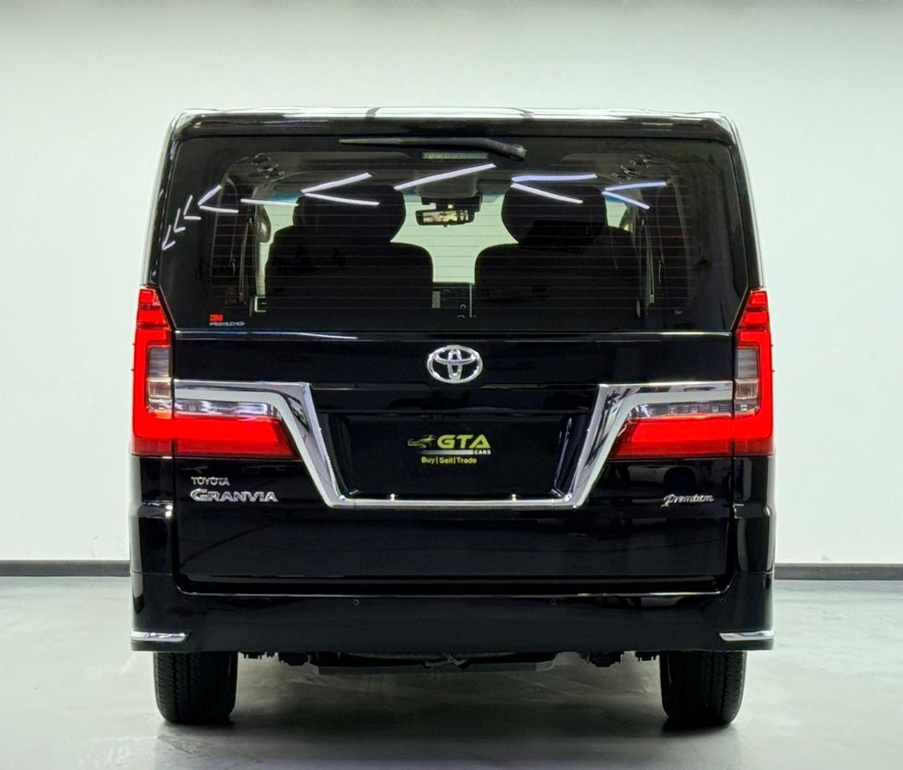 Toyota Granvia 2023 Toyota Granvia Premium, 2026 Toyota Warranty, Full Toyota Service History, Fully Loaded, GCC