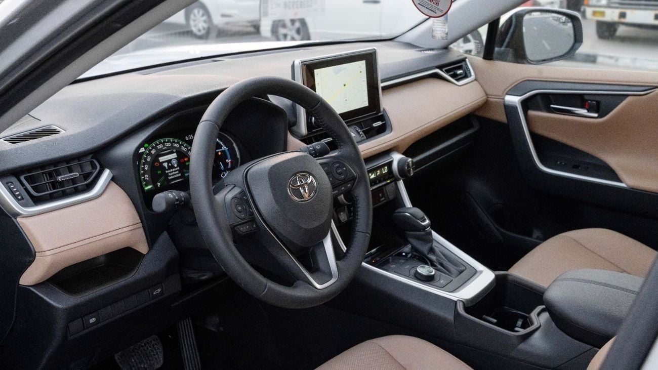 تويوتا راف ٤ 2025 Toyota Rav4 Limited 2.5L AWD AT Hybrid (Silver-Tan)
