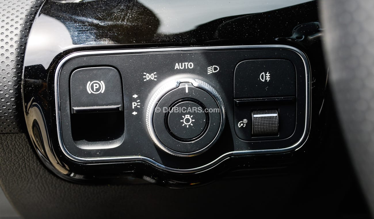 Mercedes-Benz A 200 Night Package AMG MY2021