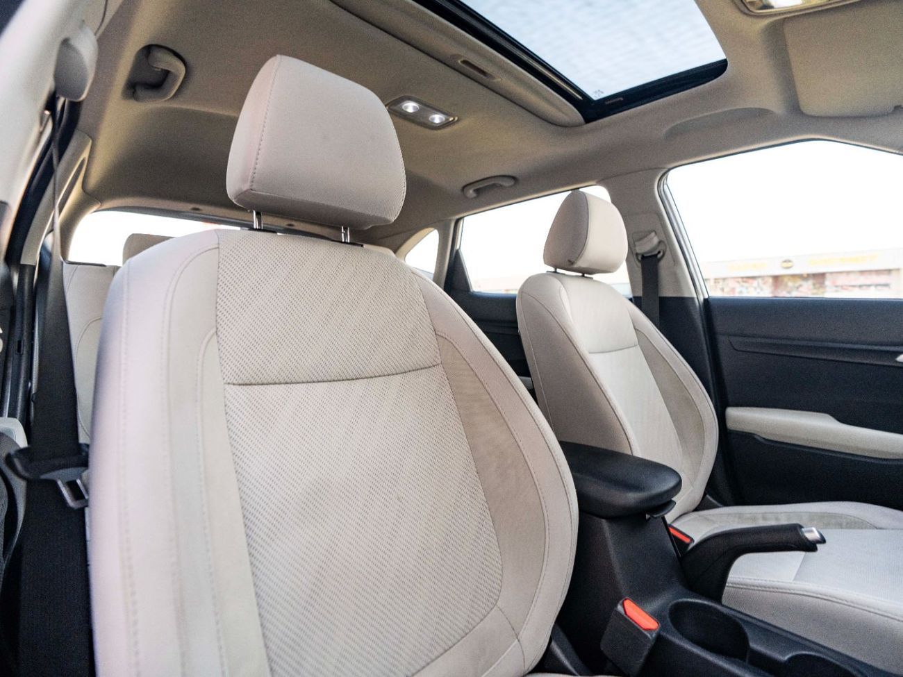 كيا سيلتوس LX Mid 1.6L