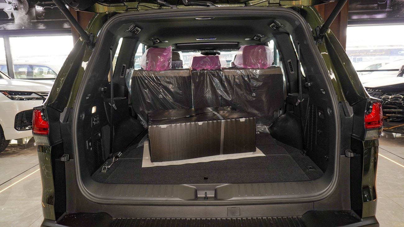 لكزس LX 600 3.5L V6