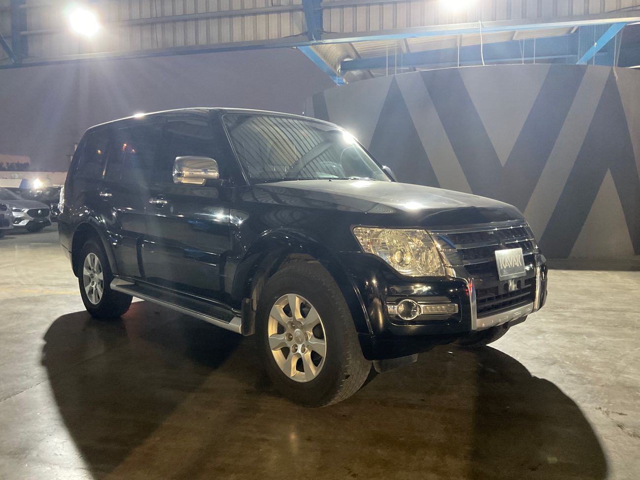 ميتسوبيشي باجيرو GLS Lowline | شامل الضمان | 0 ﺪﻔﻋﺓ ﺃﻮﻟﻯ