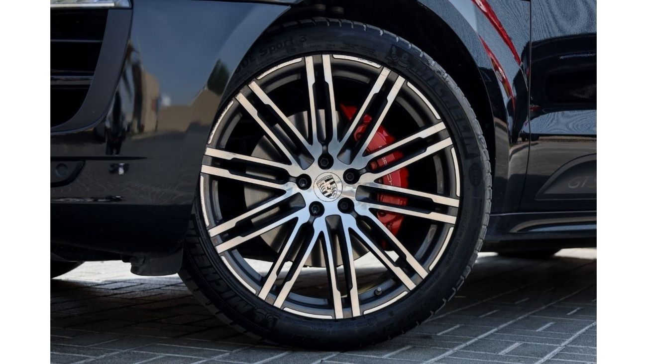 Porsche Macan Porsche Macan GTS 2017 European Spec under Warranty with Flexible Down-Payment/ Flood Free.