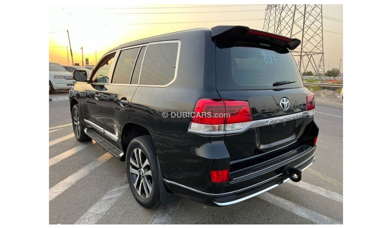 تويوتا لاند كروزر 2008 Toyota Land Cruiser GXR V6 MidOption+