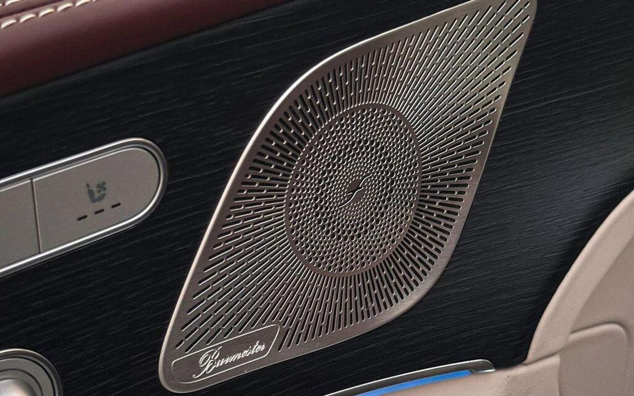 مرسيدس مايباخ gls600 مايباخ Mercedes-Benz Maybach GLS 4.0 GLS600h V8 MHEV First Class G-Tronic 4MATIC (EXPORT ONLY)