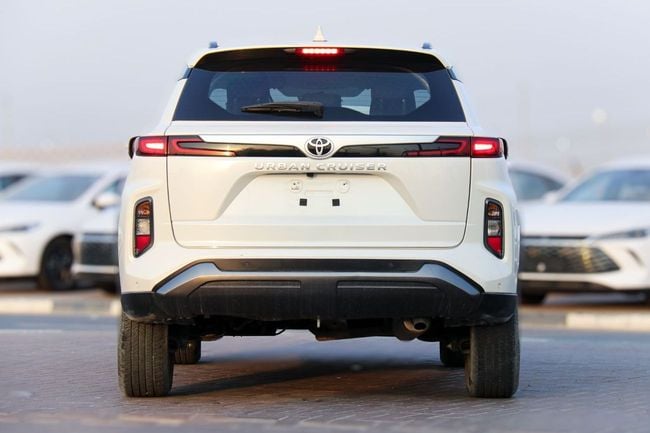 Toyota Urban Cruiser s Stepping up to the GLX, миниатюра 23