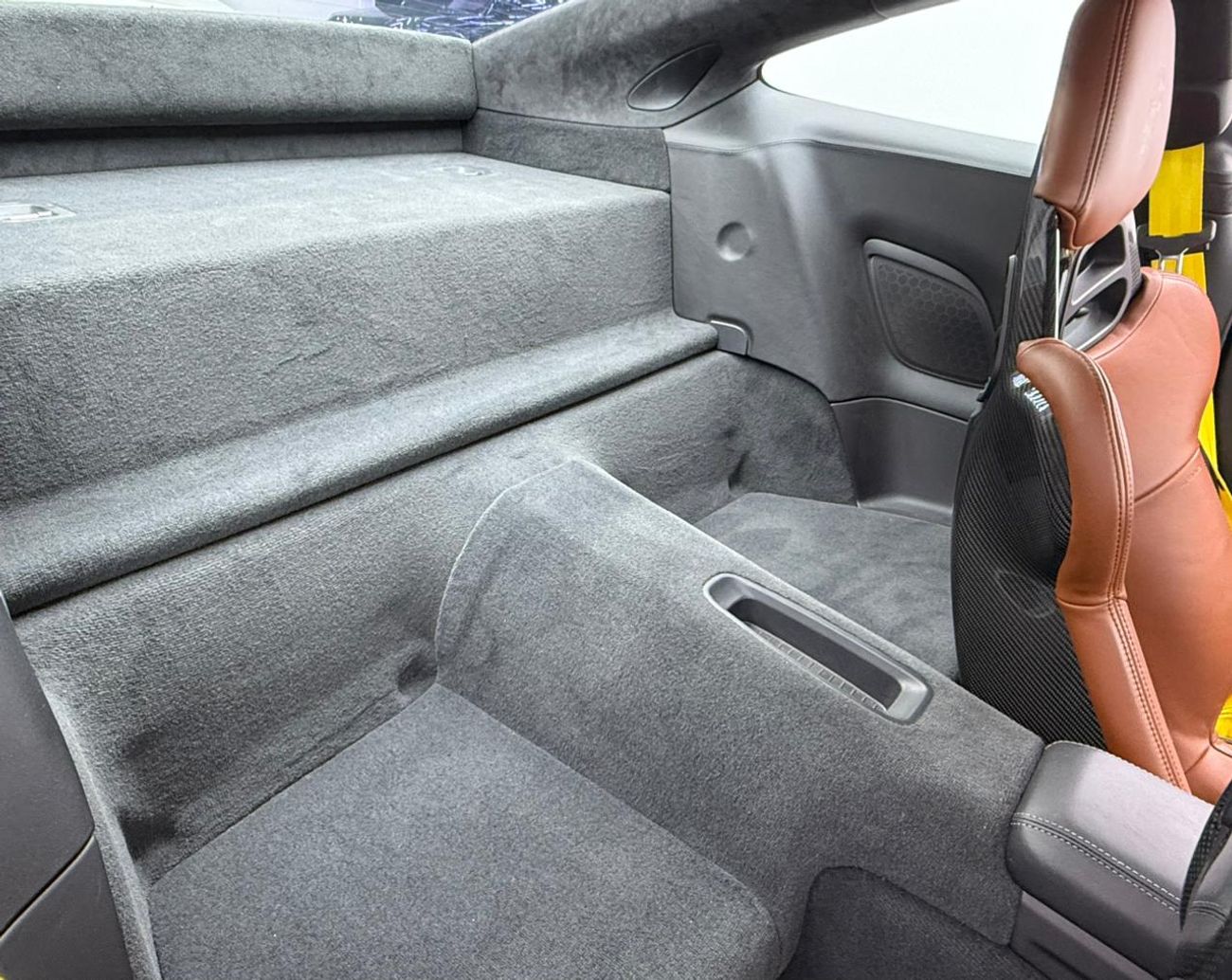 Porsche 911 GT3 3.8L (492 HP)