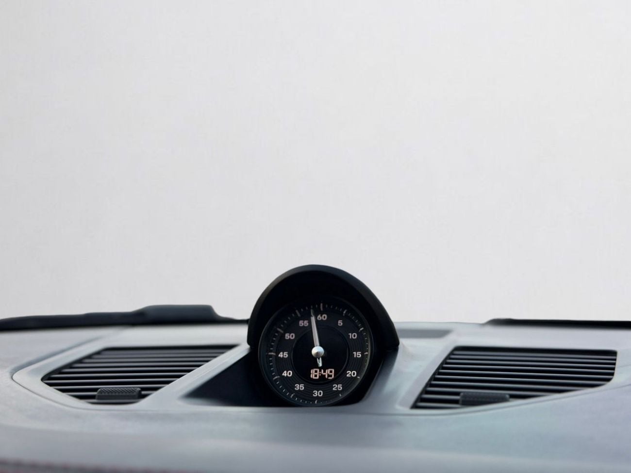 بورش 911 CARRERA GTS Agency Warranty Till 2031 (Incl 3-Year Extended Warranty) | PORSCHE 911 CARRERA GT | 2026