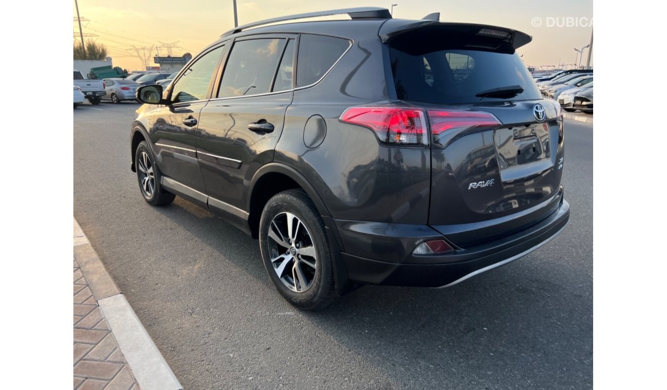 Toyota RAV4 Toyota RAV4 2018 full option 4x4