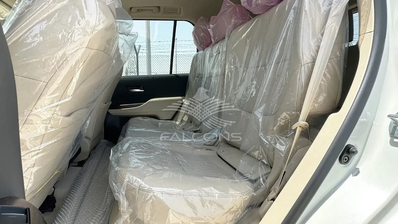 تويوتا لاند كروزر Toyota LC300 4.0L GXR