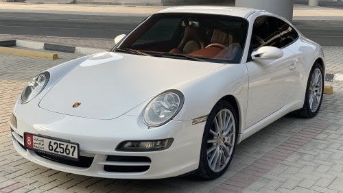 Porsche 911 Carrera