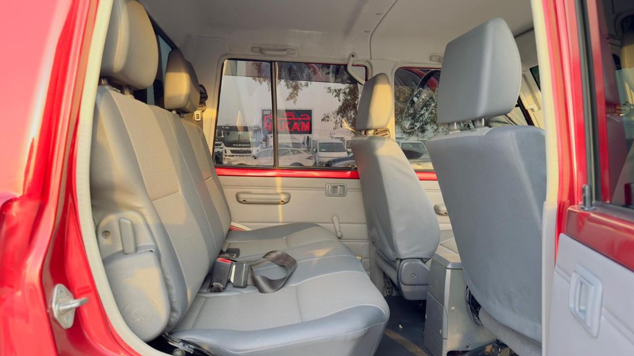 Toyota Land Cruiser Pick Up Land cruiser pickup double cabin red colour manual gear diesel engine RHD 2013