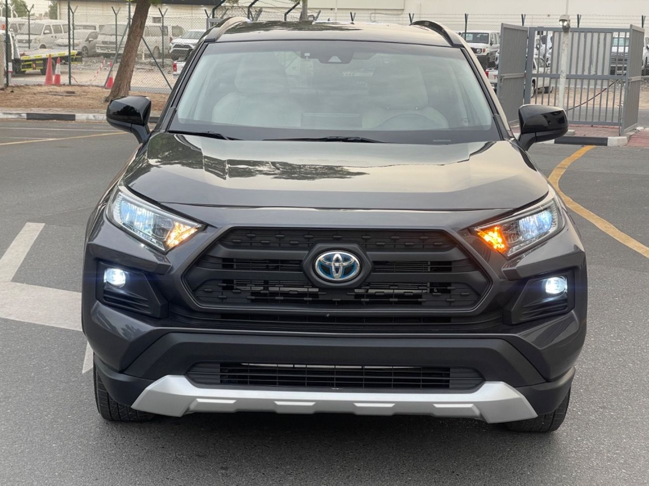 Toyota RAV4 2019 RAV4 hybrid xle