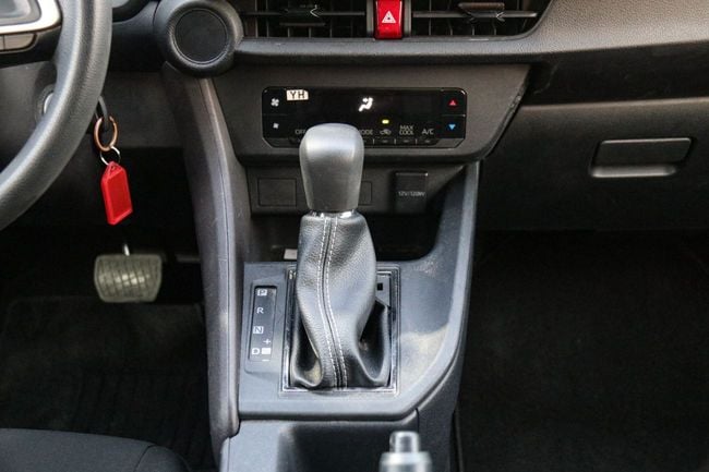 Toyota Yaris E, миниатюра 28