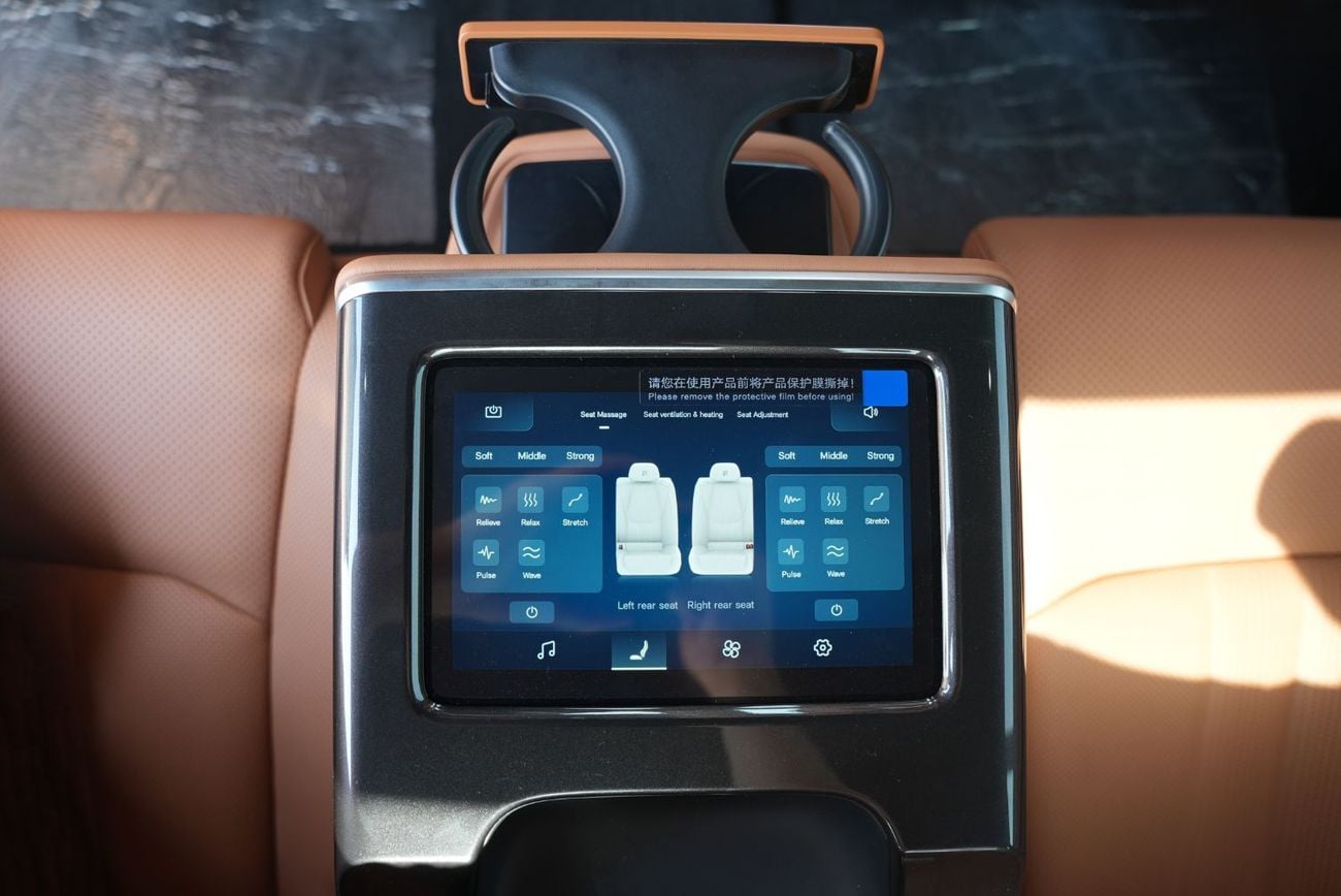 بي واي دي هان 2025 BYD Han L DM-i 200Km Flagship with LiDar Black in Tan 0Km