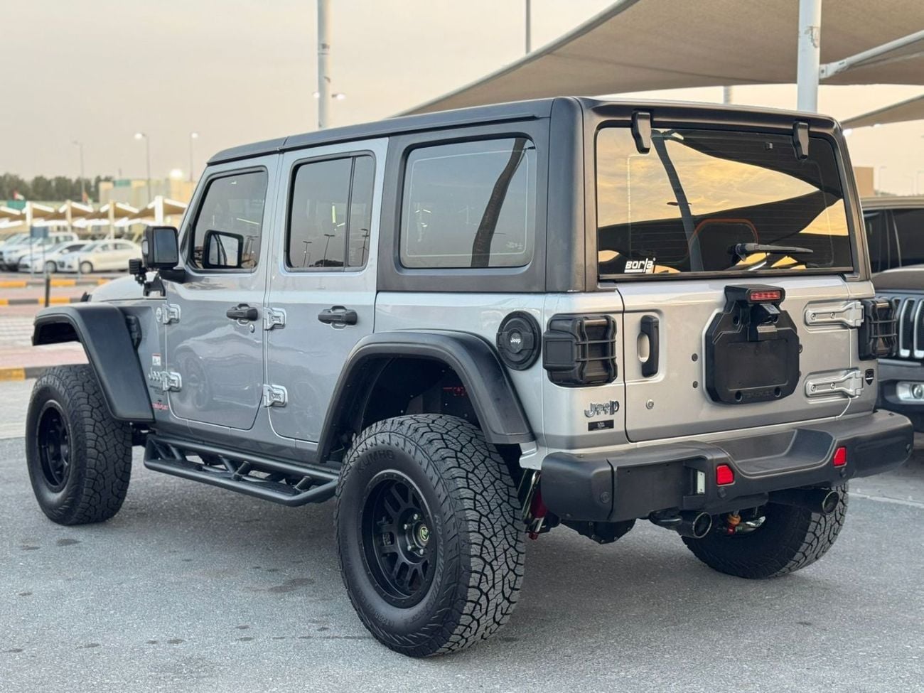 Jeep Wrangler Unlimited SPORT JEEP WRANGLER 2019 6V GCC 3.6L